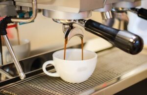 Hướng dẫn chi tiết cách sử dụng máy pha cà phê espresso 